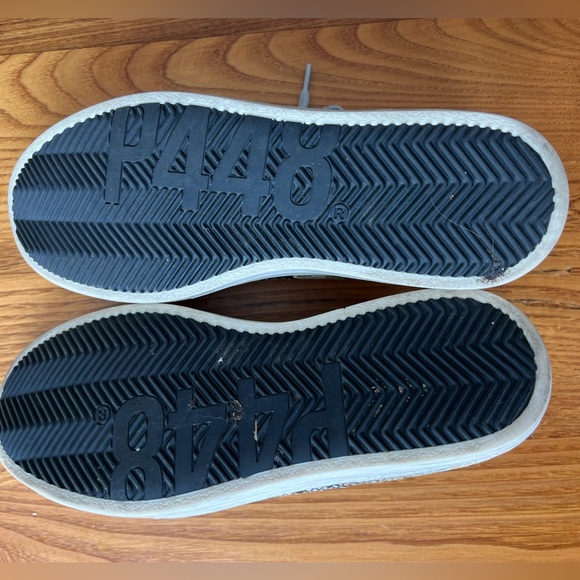 P448 Women’s John Metallic Snakeskin Print Sneakers - Picture 5 of 6